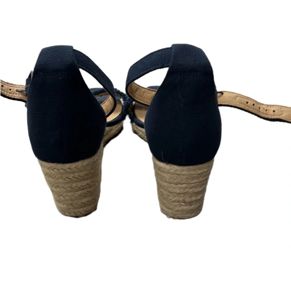 Women’s Navy Lucky Brand Platform Sandals Size 9.5